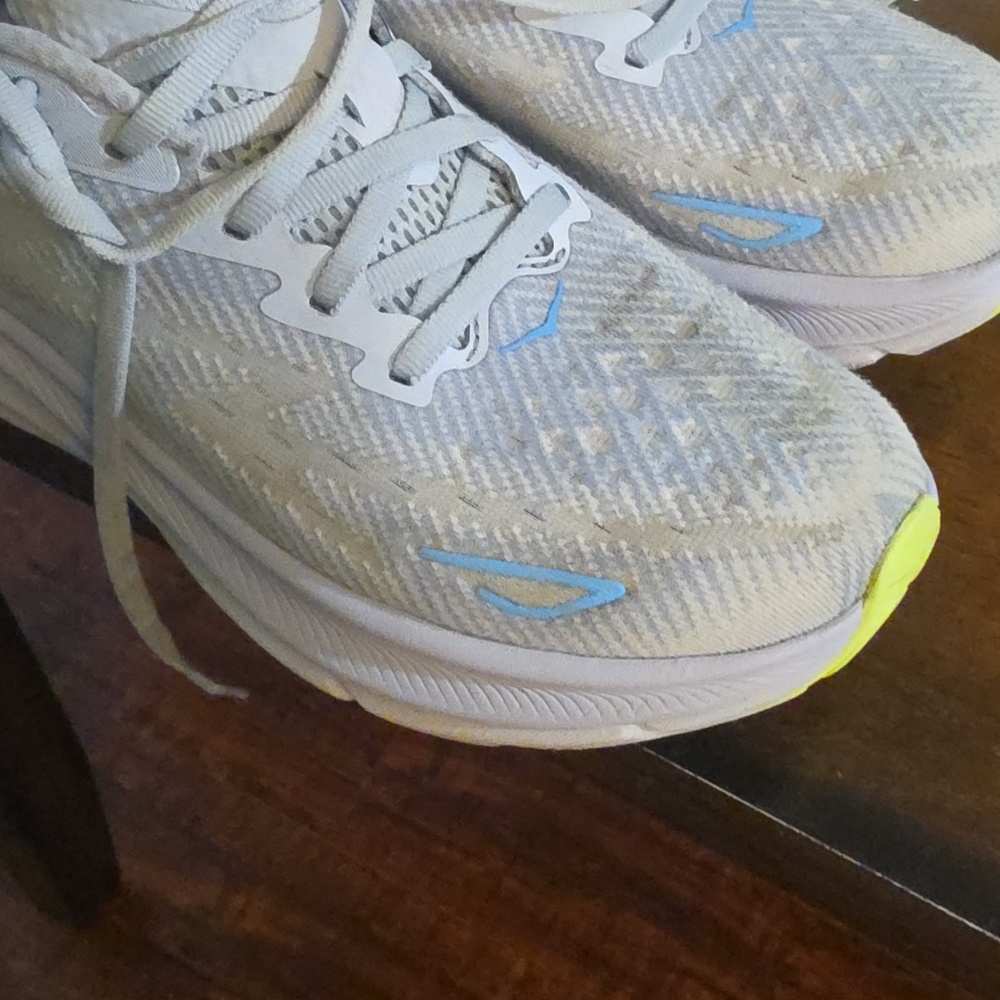 Hoka women's light gray running shoes with pink logo and blue accents - Picture 5 of 8
